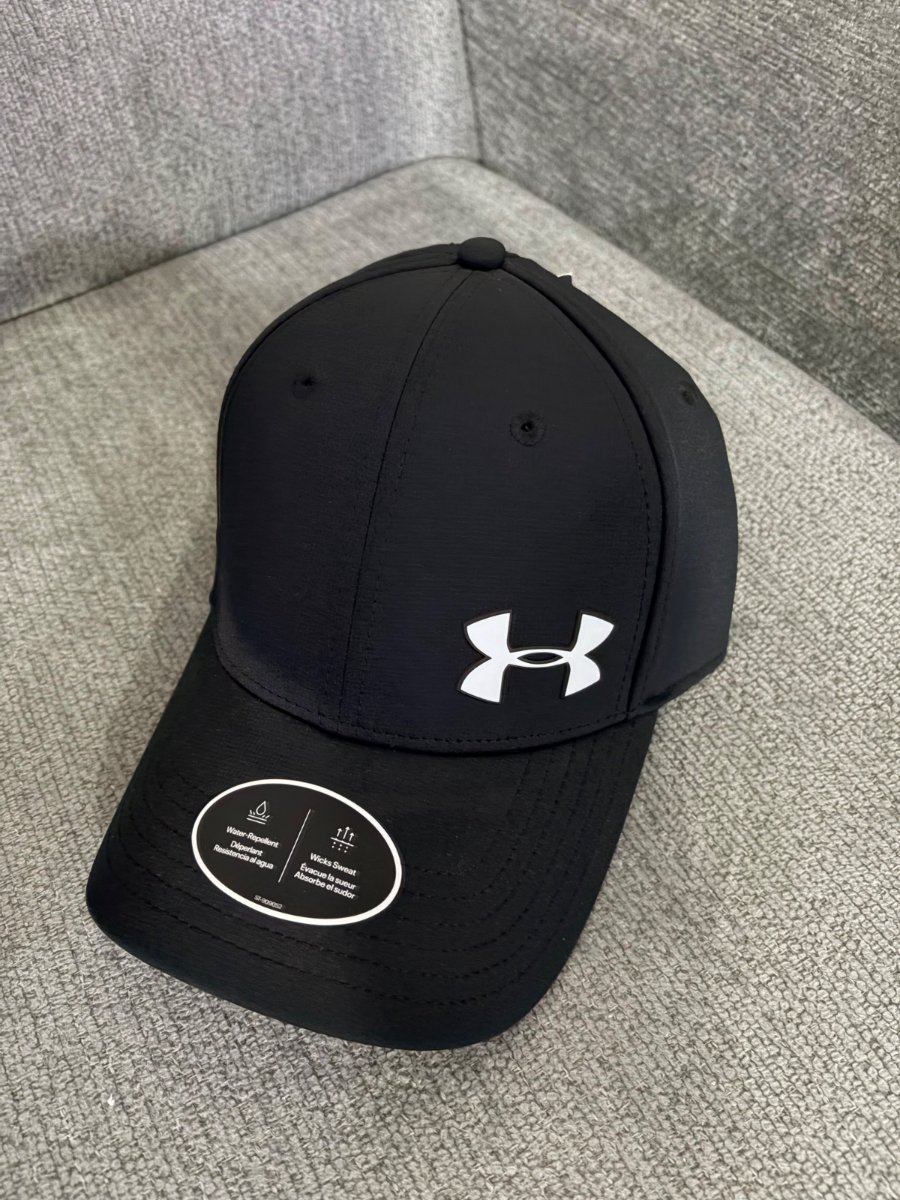 Gorra de golf Under Armour Negra Classic